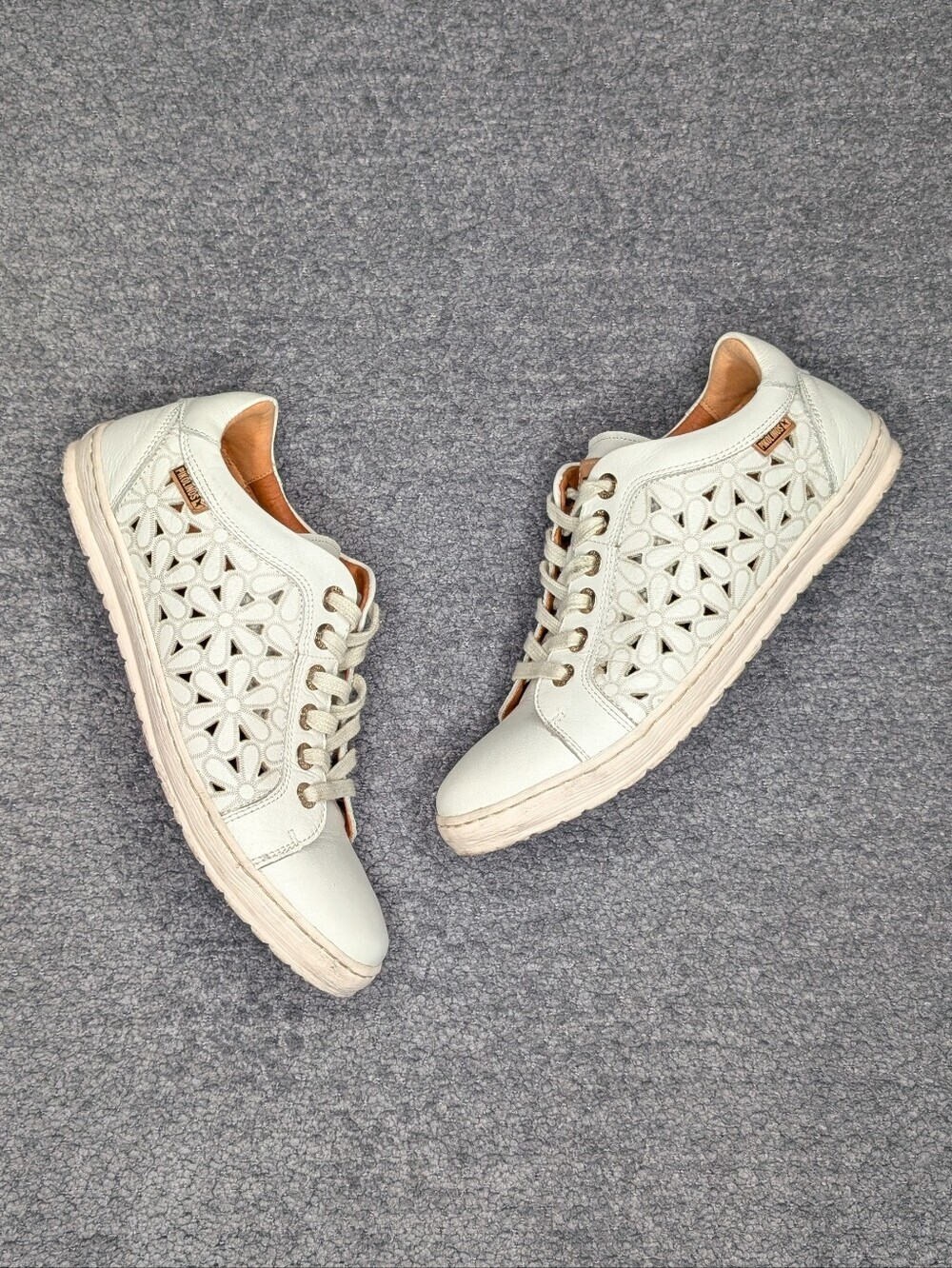 Pikolinos Lagos Laser Cut Floral Perforated Leather Sneaker Women's 37 - Picture 8 of 12
